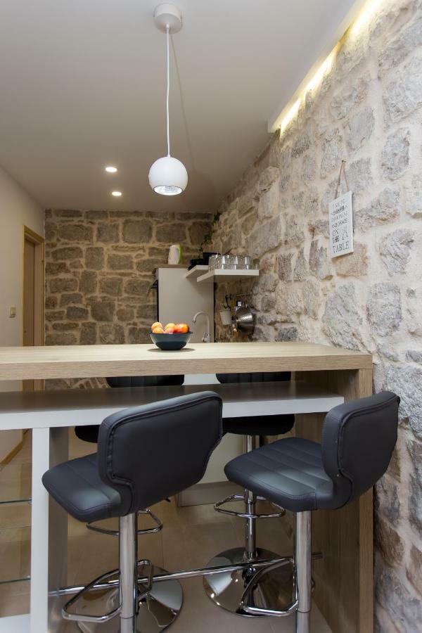 Studio Apartman "Brce" Kaštela Екстериор снимка